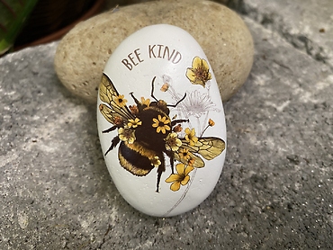 Bee Kind, Humble, Happy Message Rock