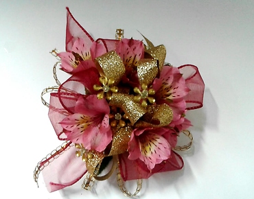 Alstro Corsage