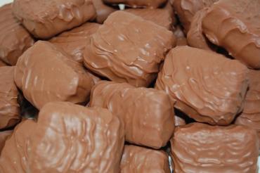 ORANGE Sponge Candy (8 oz Bag)